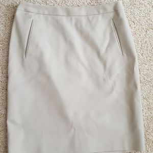 Minimalist Cream Pencil Skirt
